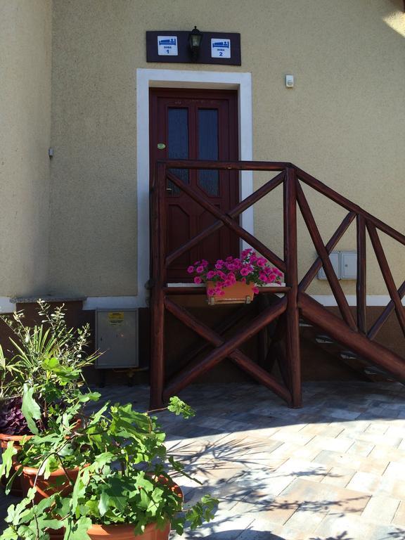 Gostilna Turk Hotel Hotedrsica Exterior foto