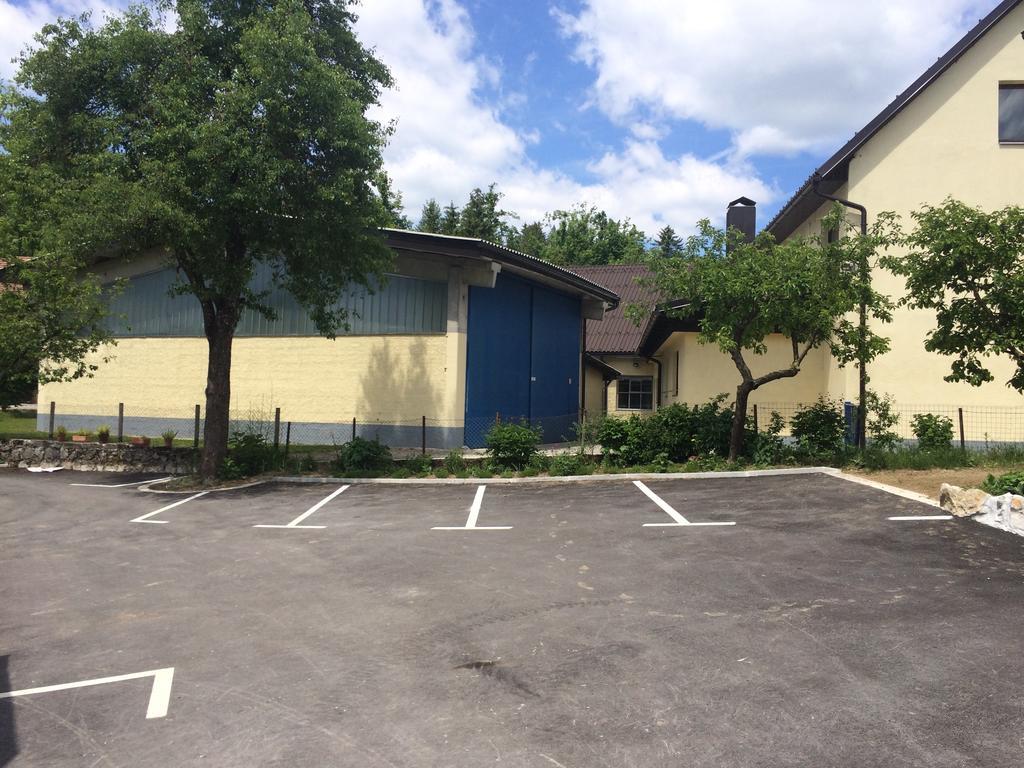 Gostilna Turk Hotel Hotedrsica Exterior foto